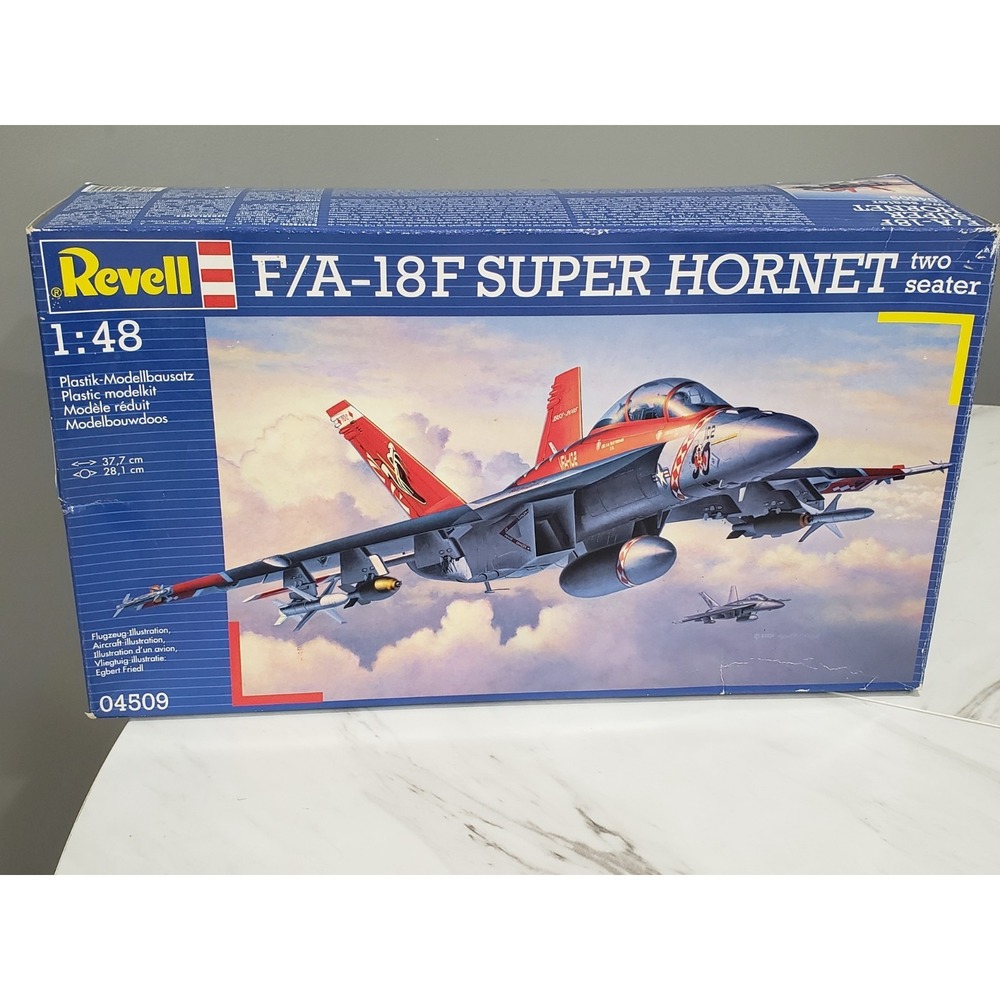 OPEN DAMAGED BOX NEW Revell 1/48 F/A-18F Super Hornet Model Kit Plane